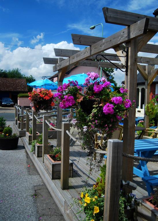 The Railway Inn Westerfield Экстерьер фото